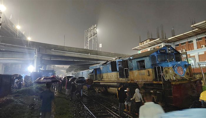 ঢাকার সঙ্গে সারাদেশের রেল যোগাযোগ স্বাভাবিক