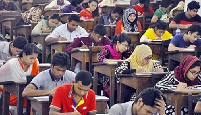 প্রাথমিক শিক্ষক নিয়োগ পরীক্ষা বাতিল চেয়ে রিট