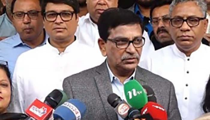লাল বা সাদা কোনো চিঠিতেই সরকার টলবে না: হানিফ