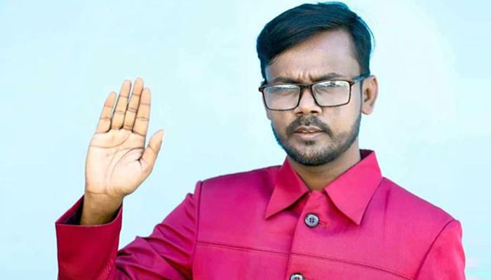শেষ মুহূর্তে দল পাল্টালেন হিরো আলম