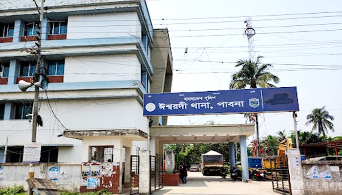 গুলি ও ককটেল হামলা, বিএনপি নেতাকর্মীদের বিরুদ্ধে মামলা