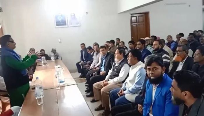 নৌকার পক্ষে বৈঠক করায় ৩৭ শিক্ষককে অব্যাহতি