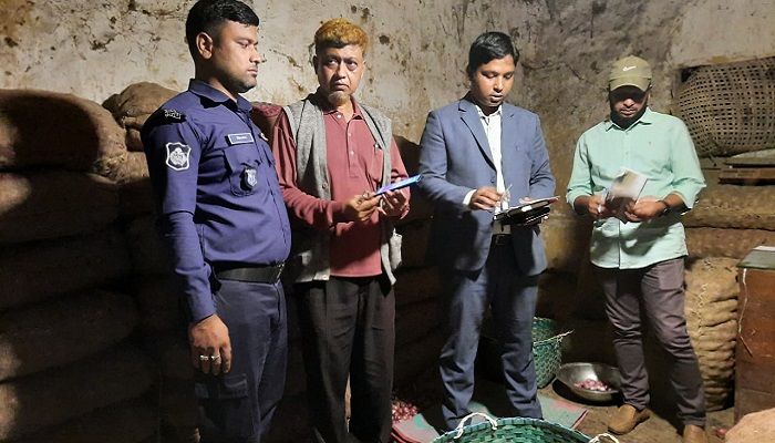 রাঙ্গামাটির ২ পেঁয়াজ ব্যবসায়ীকে জরিমানা