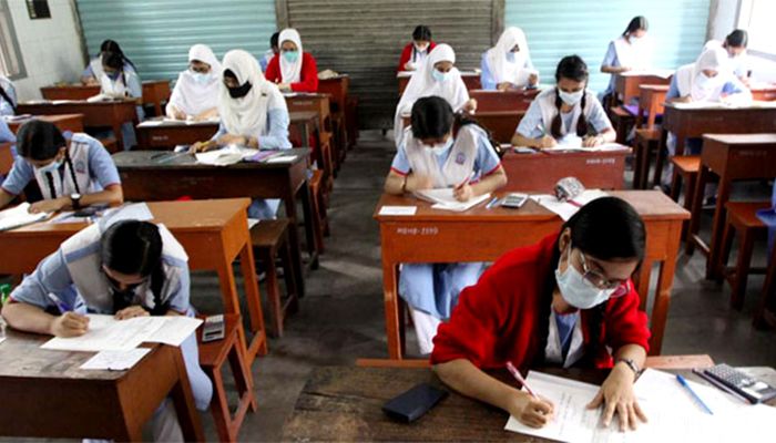 অনলাইনে ছড়িয়ে পড়া এসএসসির সময়সূচি ‘ভুয়া’