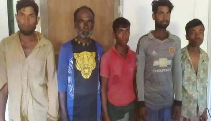 টেকনাফে নিখোঁজ ৫ জেলের সন্ধান মিলেছে