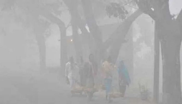 তাপমাত্রা আরও কমার পাশাপাশি বৃষ্টিরও পূর্বাভাস 