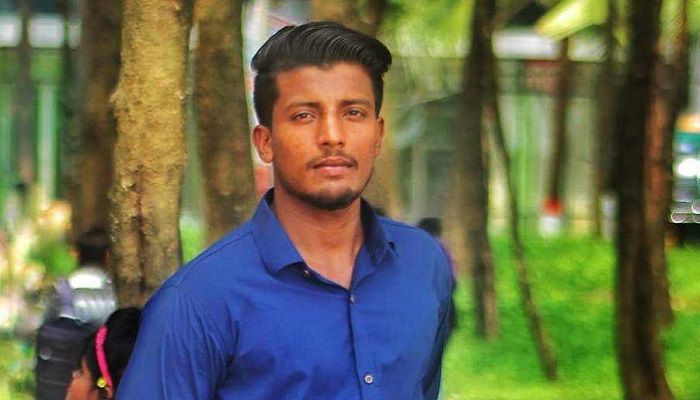 ছাত্রলীগ নেতাকে ৬ মাস হলে প্রবেশে নিষেধাজ্ঞা
