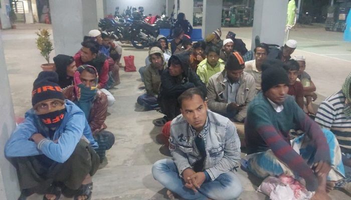 ক্যাম্প ছেড়ে পালাতে গিয়ে ৩০ রোহিঙ্গা আটক