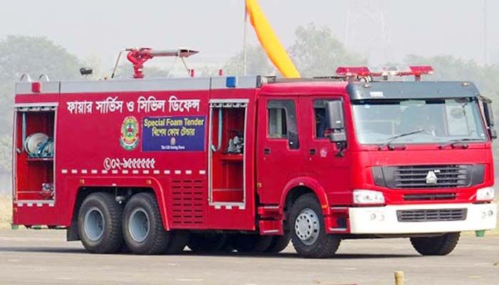 উত্তরায় আবাসিক ভবনে আগুন