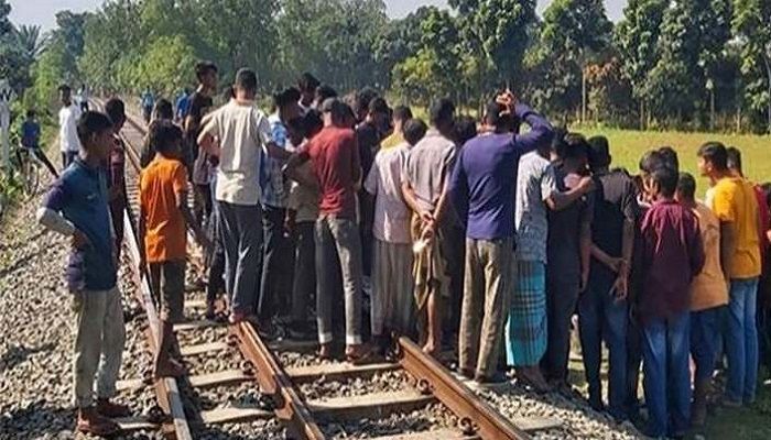 জামালপুরে ফ্রি-ফায়ার গেম কেড়ে নিলো ২ বন্ধুর প্রাণ