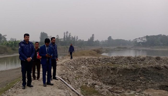 নোয়াখালীতে ফসলি জমির মাটি বিক্রি, ২ ব্যক্তির কারাদণ্ড  
