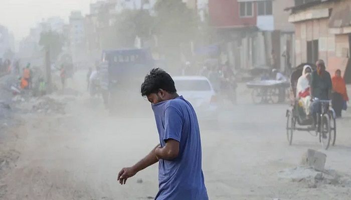 আজ বিশ্বের সবচেয়ে দূষিত বাতাস ঢাকার
