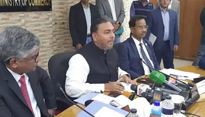 পণ্যের দাম বেঁধে দেওয়া নয়, থাকবে ‘রেফারেন্স প্রাইস’: বাণিজ্য প্রতিমন্ত্রী