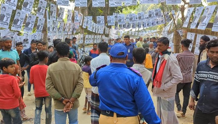 সারাদেশে ৩৭টি স্থানে অনিয়ম: জালভোটের অভিযোগে আটক ৮