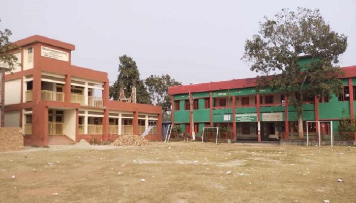 দক্ষিণ রাঘবপুর সরকারি প্রাথমিক বিদ্যালয়। ছবি: পাবনা প্রতিনিধি