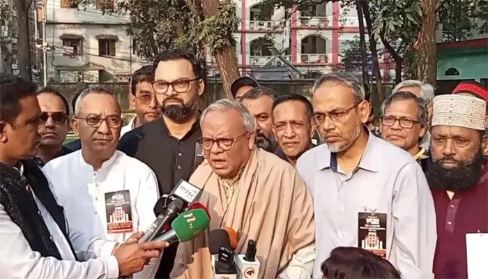 দেশীয় হানাদার বাহিনী সব অধিকার হরণ করেছে: রিজভী