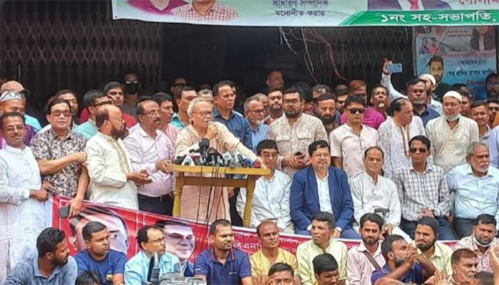 পার্শ্ববতী দেশকে খুশি করতে ছাত্রলীগ ইফতার পার্টিতে আক্রমণ করছে: রিজভী