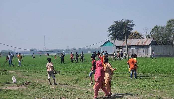 ব্রাহ্মণবাড়িয়ায় জুয়া খেলার টাকা নিয়ে সংঘর্ষে আহত ৫০