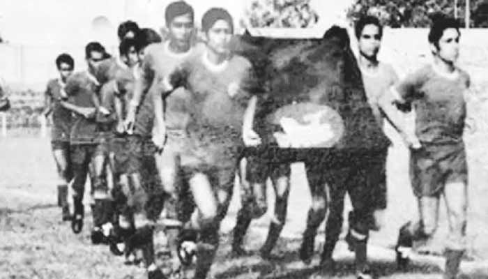 স্বাধীনতার প্রতীক স্বাধীন বাংলা ফুটবল দল
