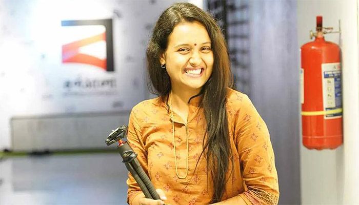মুসলিম-হিন্দু বিতর্কে মর্গে পড়ে আছে নারী সাংবাদিকের লাশ