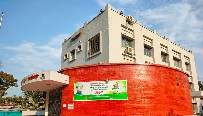 লালমনিরহাট পাসপোর্ট অফিসের সেবার মান বেড়েছে