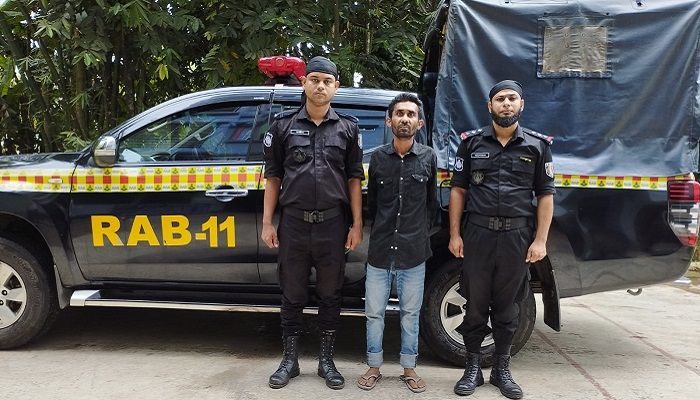 চকলেটের প্রলোভনে শিশুকে ধর্ষণ চেষ্টা, যুবক গ্রেপ্তার