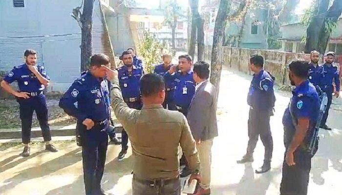 ব্রাহ্মণবাড়িয়ায় চেয়ারম্যান প্রার্থীর ওপর হামলা, আটক ৮