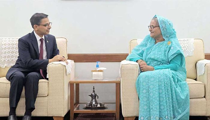 ভুটান থেকে বিদ্যুৎ আমদানিতে ভারতের সহযোগিতা চেয়েছেন প্রধানমন্ত্রী