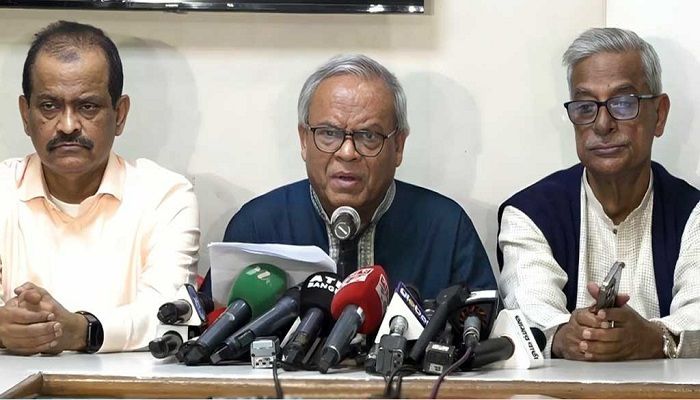 ডিপফেক তৈরি করে বিএনপির নামে চাঁদাবাজি করা হচ্ছে: রিজভী