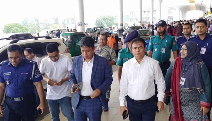 কলকাতার পথে ডিবির তদন্ত টিম 