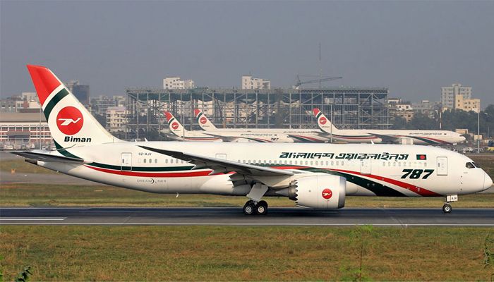 এক ফ্লাইটে যাত্রী ২৭১, বাকি থাকবে ৩২ হাজার কর্মী