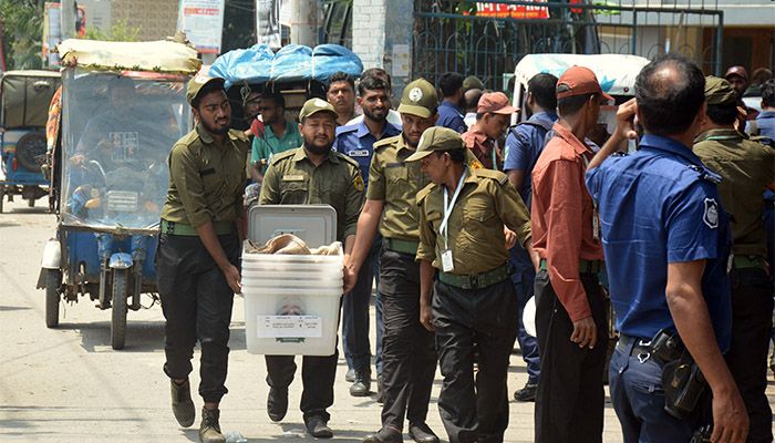 উপজেলা নির্বাচনে ভোট গ্রহণের প্রস্তুতি