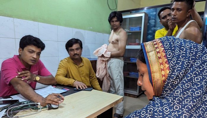 লালমনিরহাটে দুই চেয়ারম্যান প্রার্থীর সমর্থকদের সংঘর্ষ, আহত ১০
