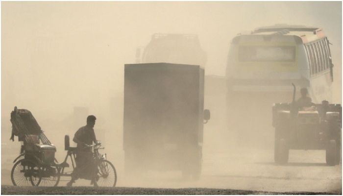দূষিত শহরের তালিকায় দ্বিতীয় ঢাকা
