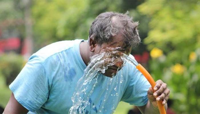 দেশে হিট স্ট্রোকে ৩ জনের মৃত্যু