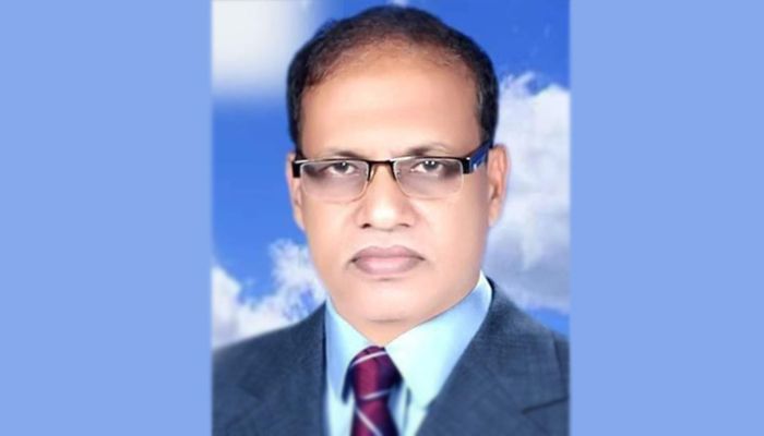 বরখাস্ত হওয়ার পরও স্বপদে বহাল বিতর্কিত সেই অধ্যক্ষ