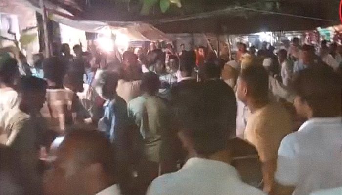 শরীয়তপুরে হামলায় সাংবাদিকসহ আহত ৩০