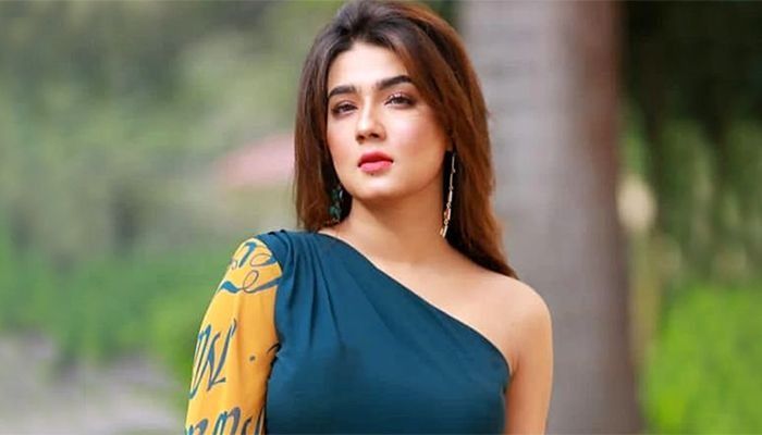 এবার অনলাইন জুয়া কোম্পানির শুভেচ্ছাদূত মাহিয়া মাহি