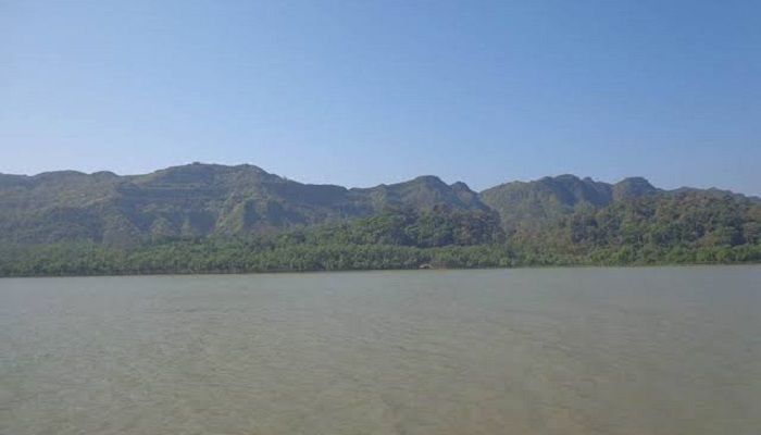 আরাকান আর্মির গুলিতে আহত বাংলাদেশির মৃত্যু 