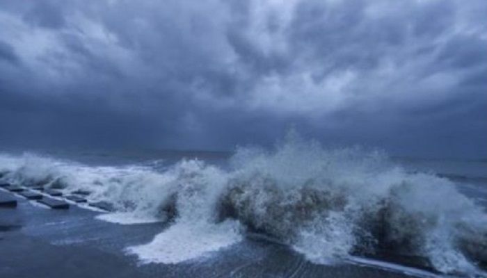 ৫-৭ ঘণ্টায় স্থলভাগে উঠে আসবে রেমাল