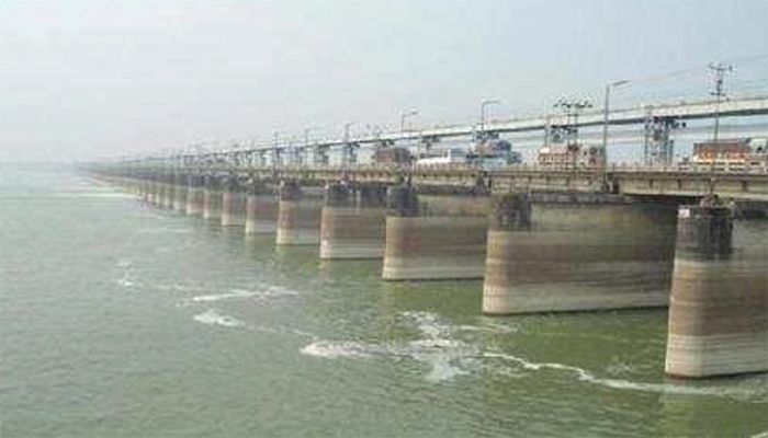 ঐতিহাসিক ফারাক্কা দিবস আজ