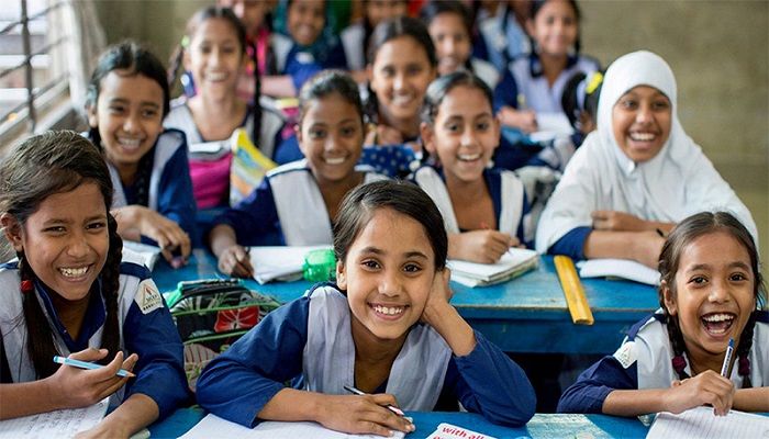 শিক্ষাপ্রতিষ্ঠানের ছুটি কমতে পারে, আজ সিদ্ধান্ত 