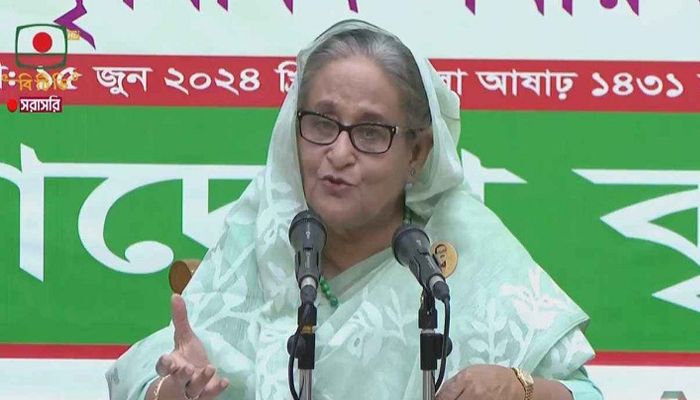 ‘আমার খুব হাসি পায়, যখন দেখি বিএনপি ভোটের কথা বলে’