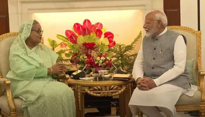 দ্বিপাক্ষিক বৈঠকে হায়দ্রাবাদ হাউসে নরেন্দ্র মোদি ও শেখ হাসিনা