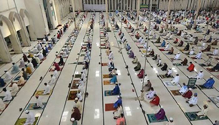 বায়তুল মোকাররমে ঈদুল আজহার ৫ জামাত