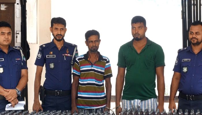 ঝিনাইদহে ফেনসিডিলসহ আটক ২