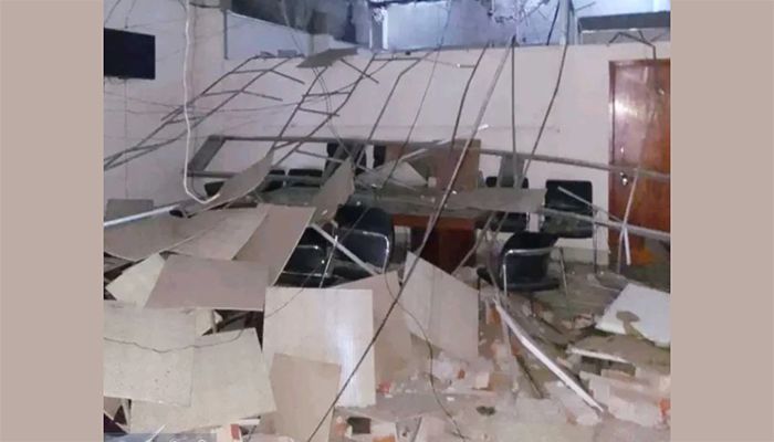 টাঙ্গাইলে আওয়ামী লীগ অফিসে বিস্ফোরণ, বিধ্বস্ত সবকিছু