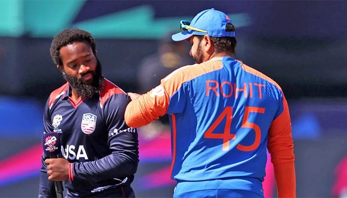 যুক্তরাষ্ট্রের বিপক্ষে বোলিংয়ে ভারত