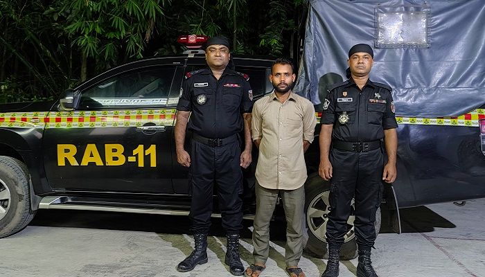 ১৭ বছরের সাজাপ্রাপ্ত আসামি গ্রেপ্তার