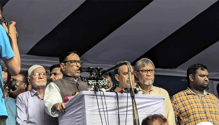 অস্ত্র উঁচিয়ে শেষ রাতে ক্ষমতা দখলকারী দল নই আমরা: কাদের